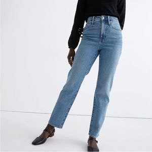 MADEWELL The Curvy Perfect Vintage Straight Jean in Hoye Wash